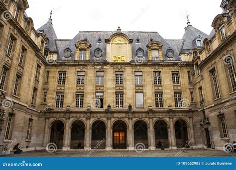 lv sorbonne|where was the Sorbonne founded.